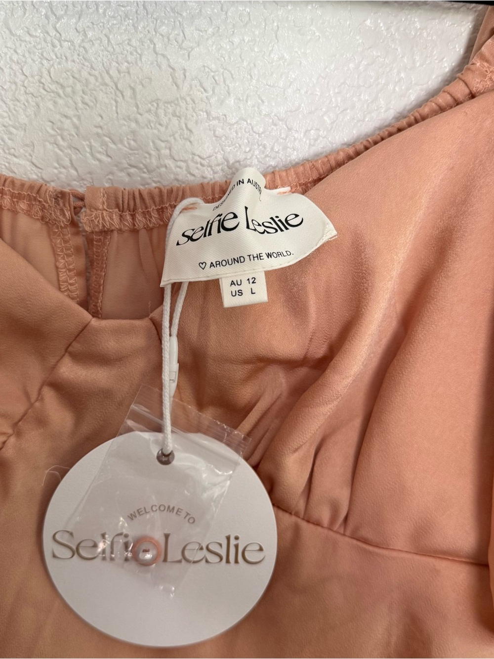 NWT Selfie Leslie Park Avenue Flutter Sleeve Side Split Midi Dress Apricot Large - Picture 4 of 8
